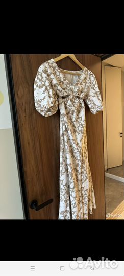 Платье charmstore m