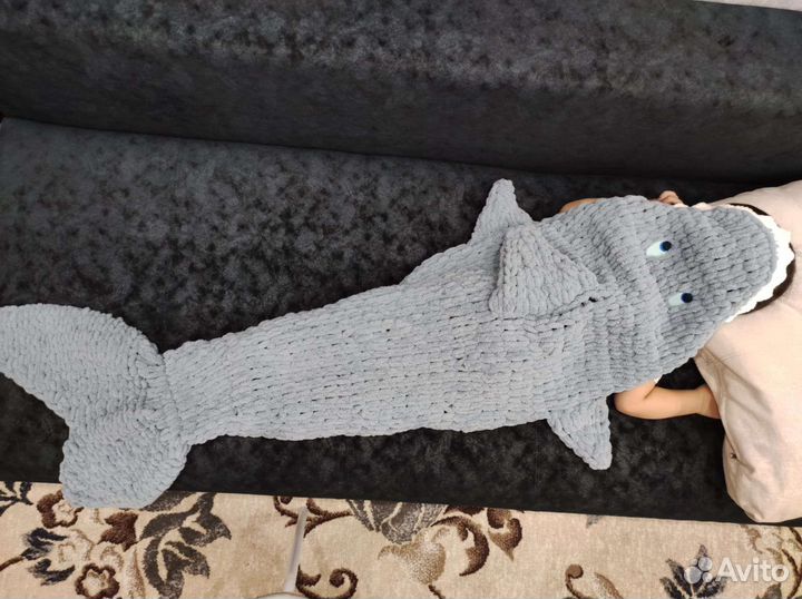 Плед Акула, ручная работа