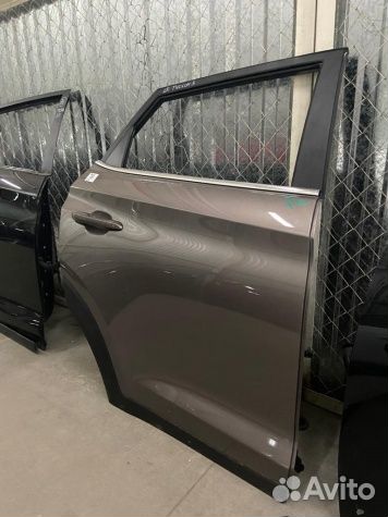 Дверь задняя правая Hyundai Tucson 3
