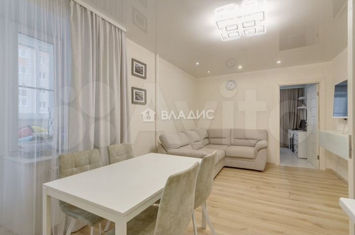 2-к. квартира, 55 м², 9/10 эт.