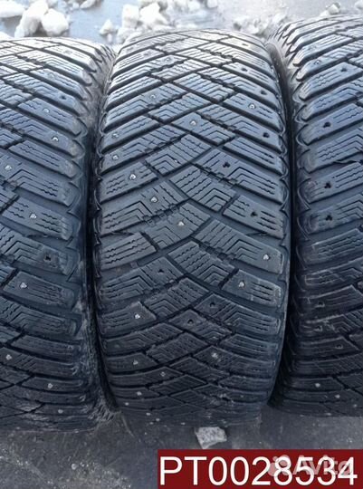 Goodyear Ultragrip Ice Arctic 205/55 R16 98H