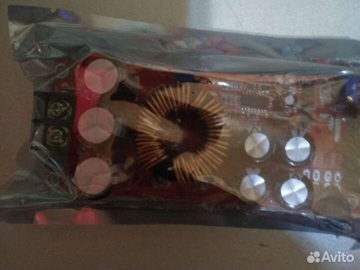 Преобразователь напряжения