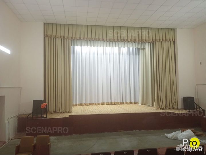 Комплект одежды сцены для сельского дома культуры