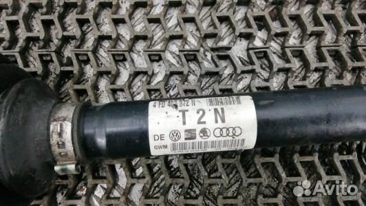 Привод передний правый audi A6 C6 (BAD01N101)