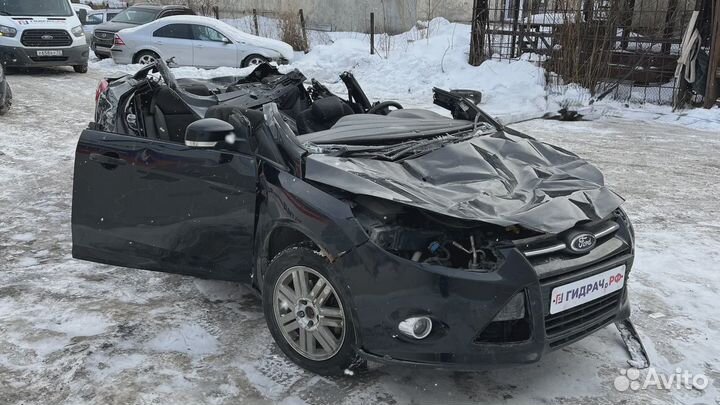 Цилиндр тормозной главный Ford Focus 3