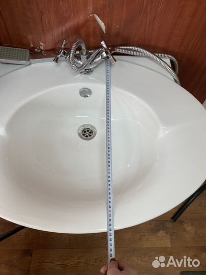 Раклвина с пьедесталом