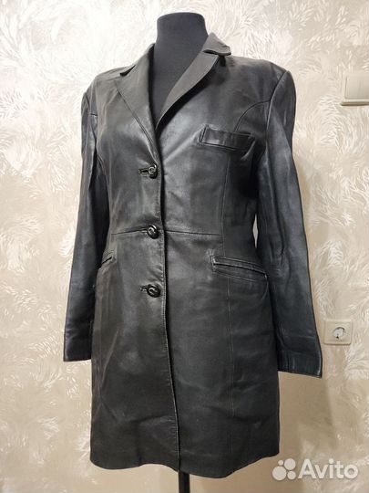 Плащ женский кожаный 44