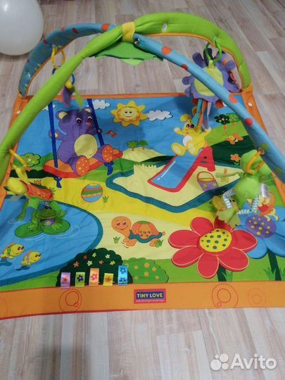 Развивающий коврик tiny love солнечная полянка