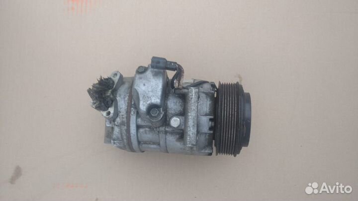 Компрессор кондиционера Nissan Qashqai HR16