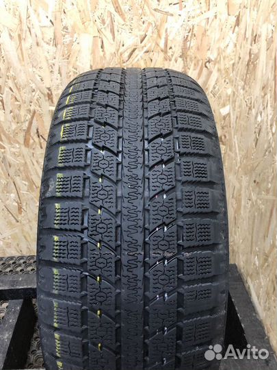 Toyo Observe GSi-5 215/50 R17 91Q