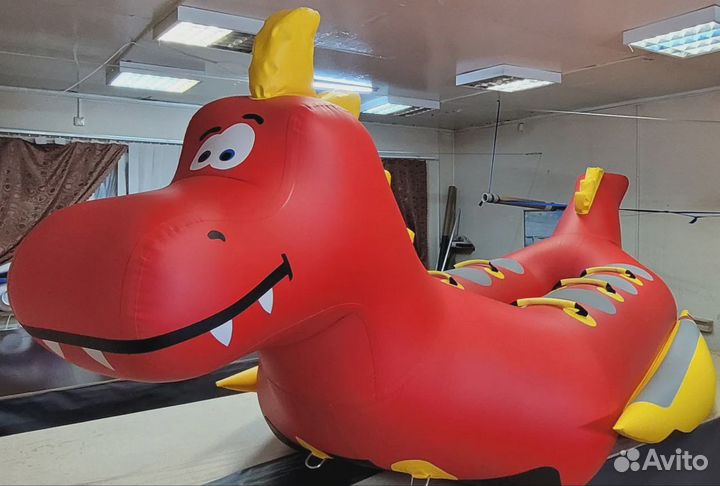 Водный буксируемый банан