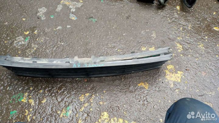 Решетка в бампер Шкода Октавия а7
