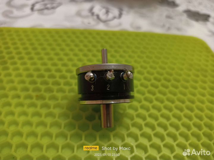 Потенциометр