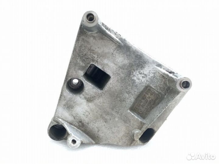 Кронштейн компрессора кондиционера Bmw 5-Series