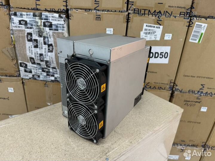 Асик Майнер Antminer s 19 95TH (Самые надежные)