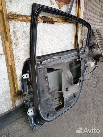 Дверь задняя левая Renault Megane 2