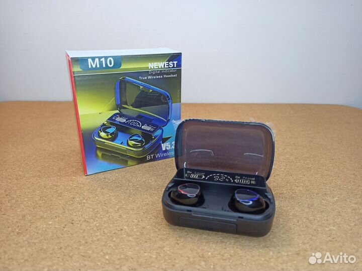Беспроводные наушники м10