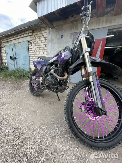 Продам эндуро мотоцикл