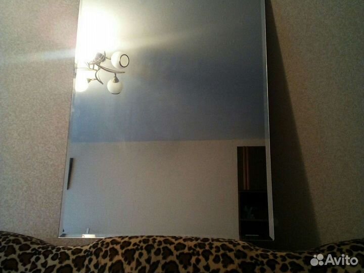 Зеркало с фацетом