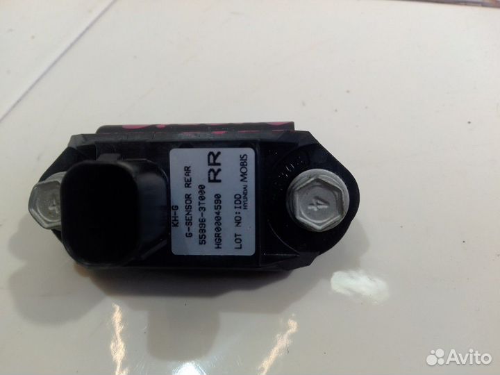 Датчик высоты подъема подвески (Kia Quoris)