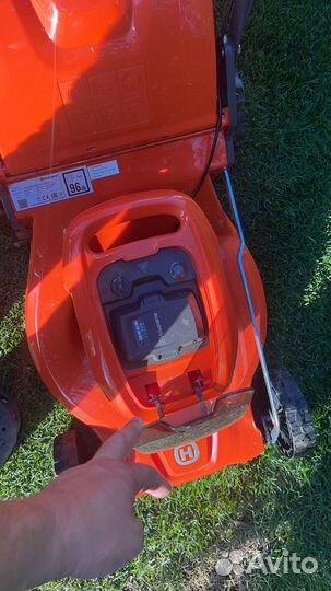 Газонокосилка husqvarna LC142i