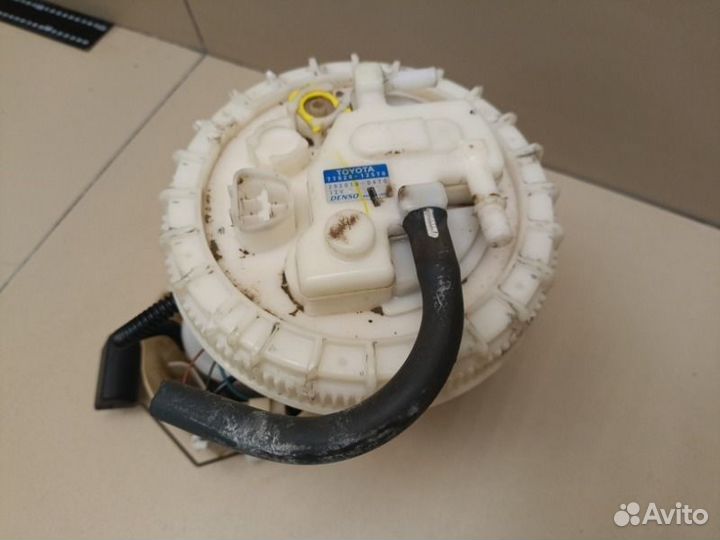 Насос топливный электрический Toyota Corolla 1zrfe