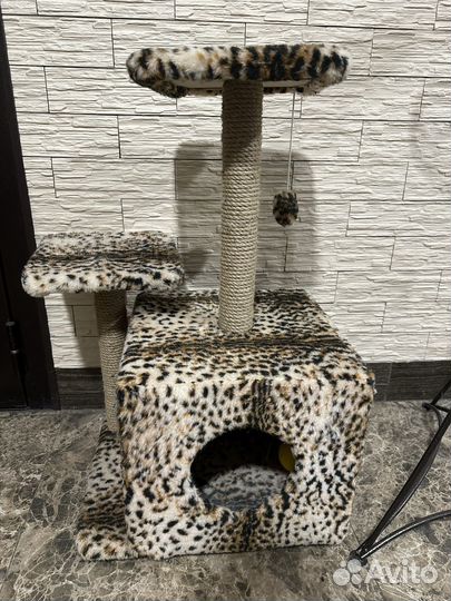 Домик для кошки с когтеточкой