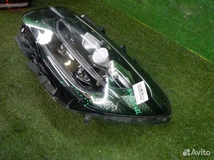 Фара левая Kia K900