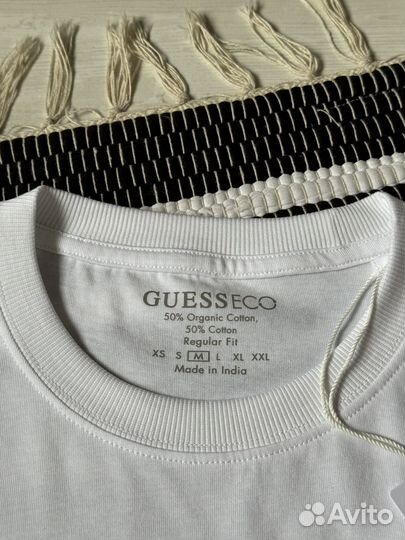 Новая футболка Guess Оригинал