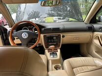 Volkswagen Passat 4.0 AT, 2002, 65 000 км, с пробегом, цена 600 000 руб.