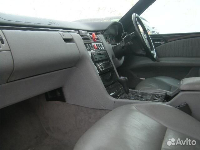 Разбор на запчасти Mercedes E W210