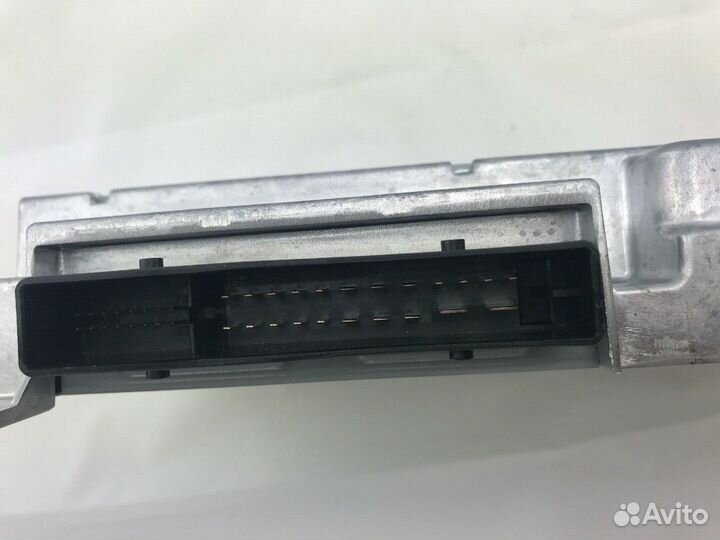 Усилитель VW Dynaudio MIB 2.5 3Q0035465