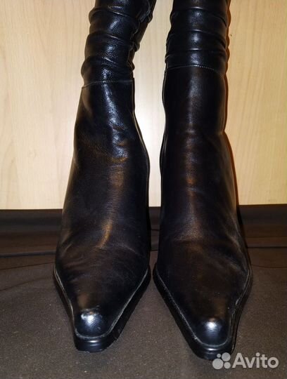 Женские черные сапоги