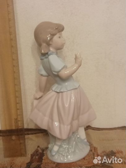 NAO by lladro фарфоровая статуэтка