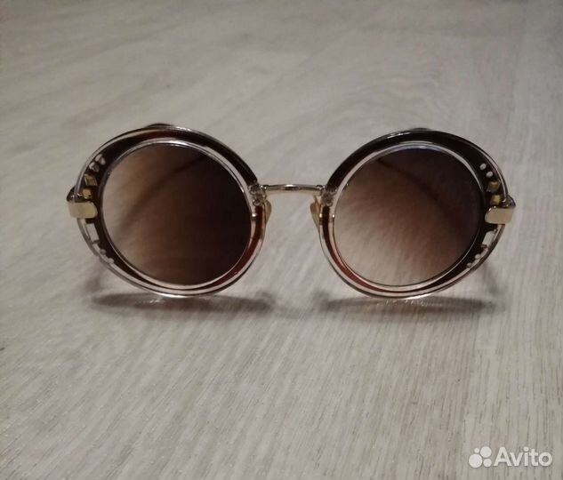 Солнцезащитные очки женские