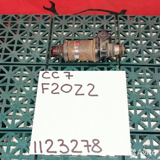 Форсунка топливная Honda Accord cc7 F20Z2