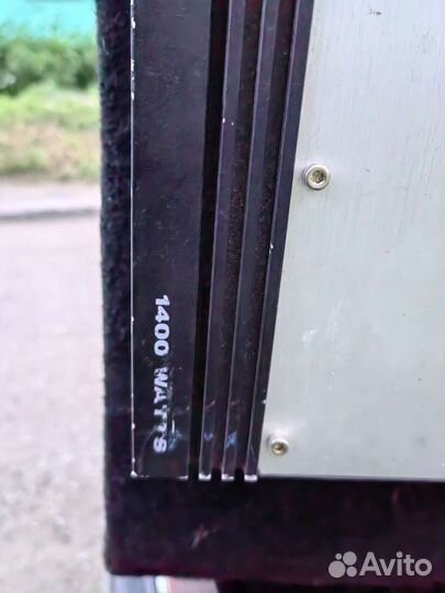 Сабвуфер и усилитель моноблок