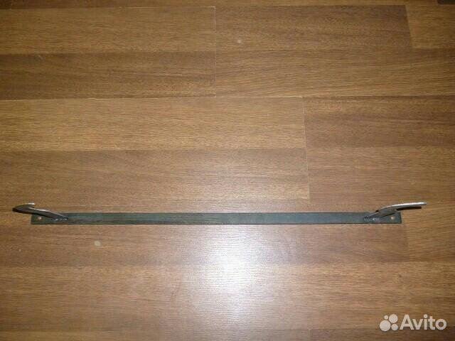 Кронштейн на полосе для батареи