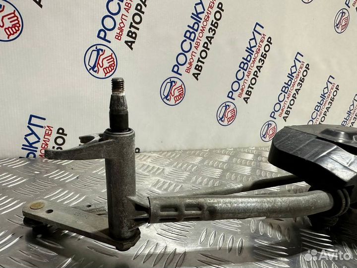 Трапеция дворников Volkswagen Passat B6