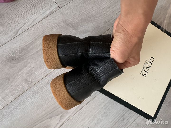 Ботинки детские девочка 32