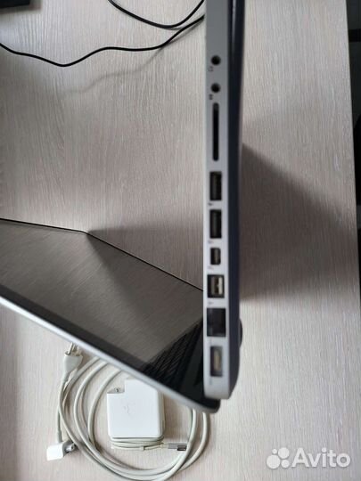 Apple macbook pro 15