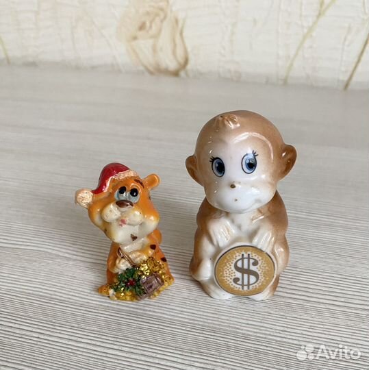 Фигурки, магниты символы года (цена за всё)