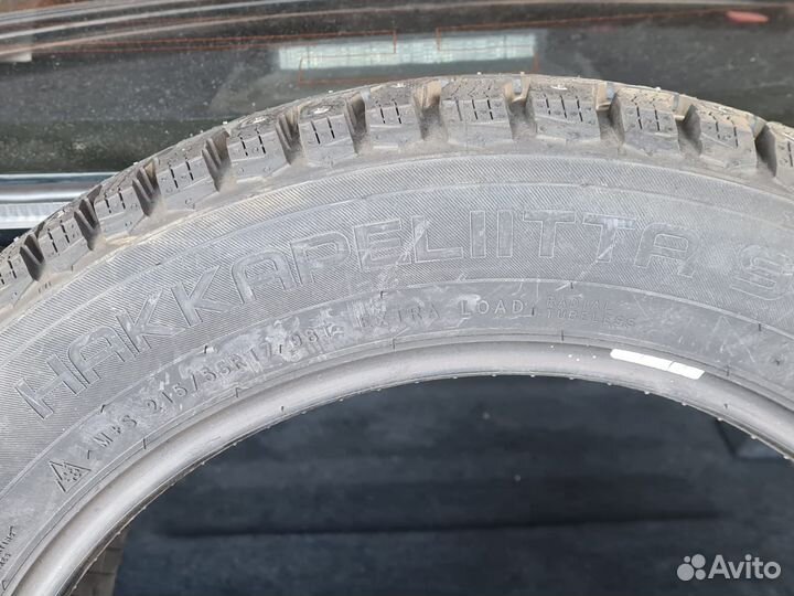 Nokian Tyres Hakkapeliitta 9 215/55 R17