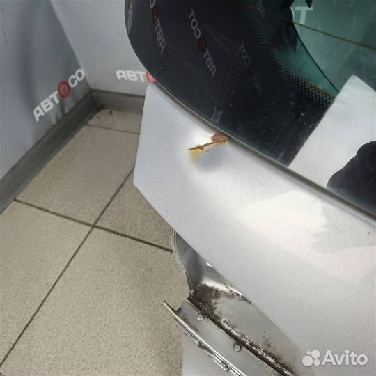 Крышка багажного отсека VW Tiguan 2007-2011