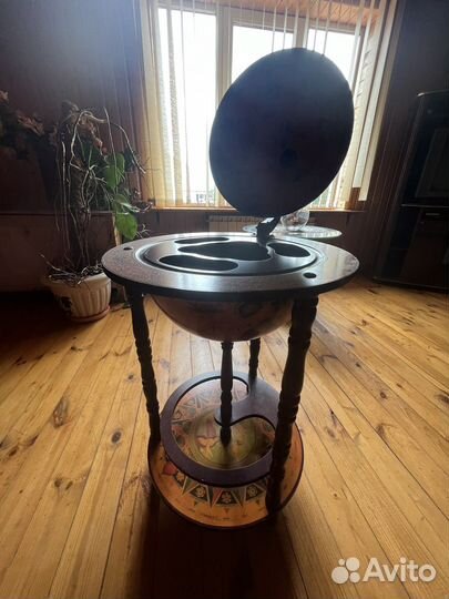 Глобус- шар бар для бутылок коньяка, вине