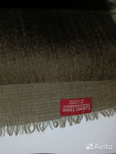 Платок новый 100 кашемир 102х98 хаки