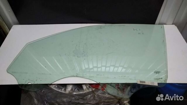 Стекло переднее левое Porsche Cayenne 957