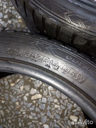 Michelin Pilot Sport 3 245/40 R19 и 275/35 R19 98Y