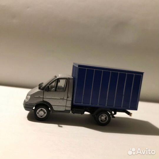 Модель Газ 3302 Газель / Gazelle Autobahn 1:50