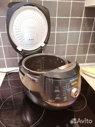 Мультиварка Redmond skycooker RMC-CBF390S